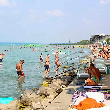 In Siofok/balaton 19854
