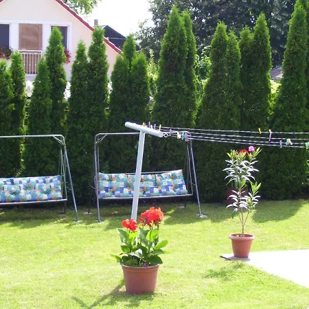 In Siofok/balaton 19854 שיופוק